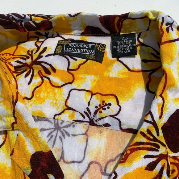 Pineapple connection Hawaiian shirt - Picture 2 of 2